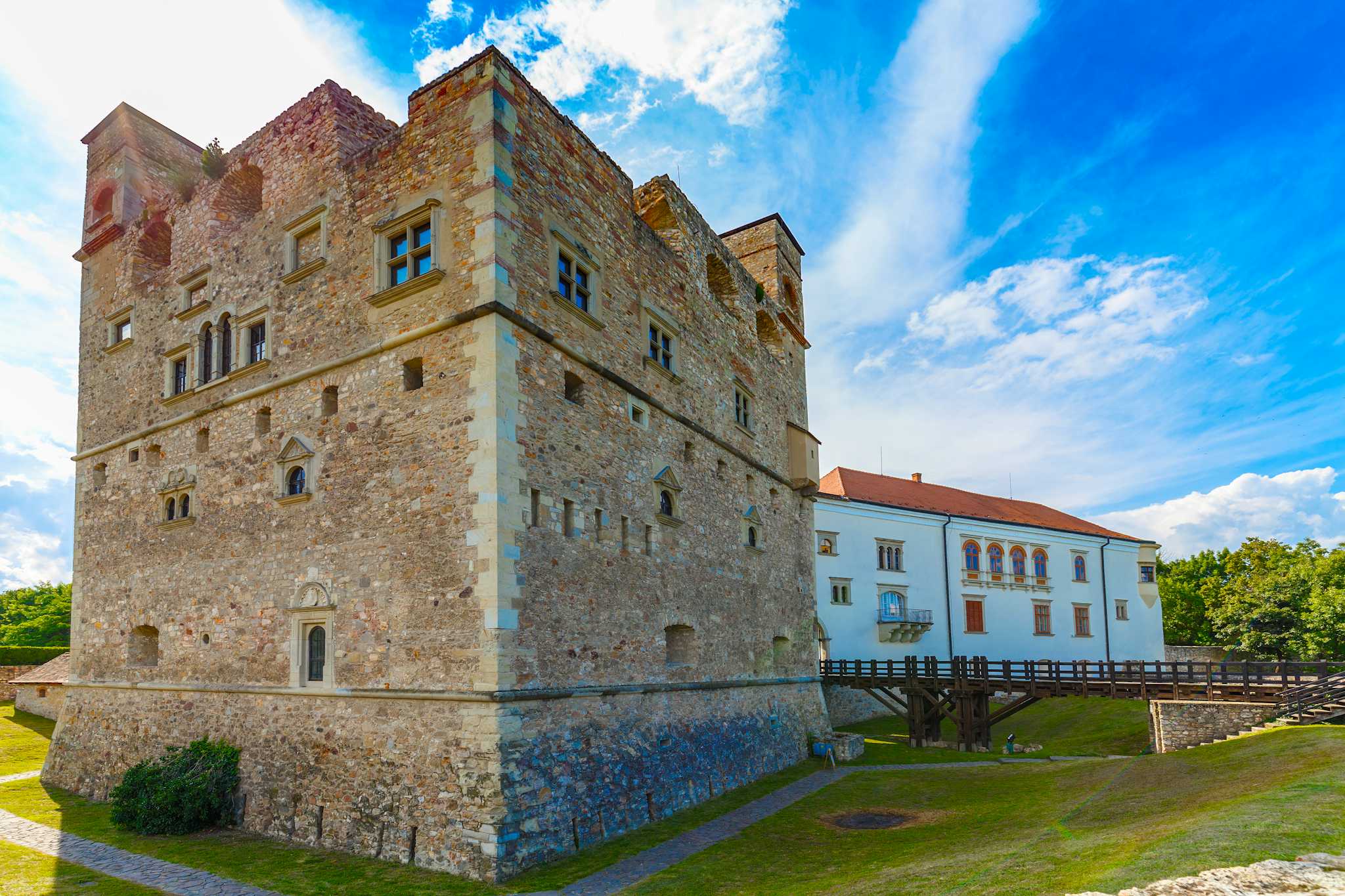 Sarospatak Castle