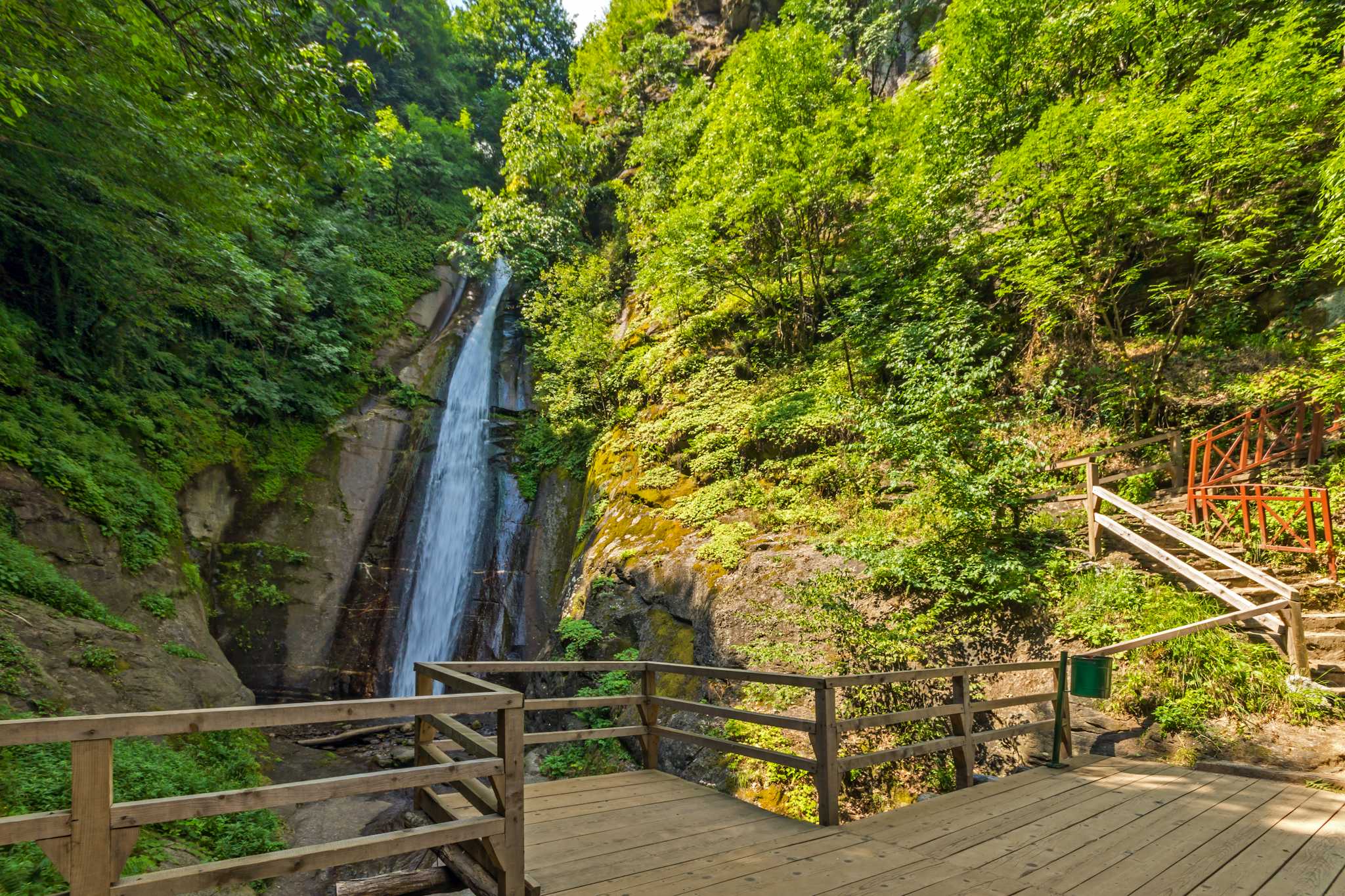 Smolare Waterfall