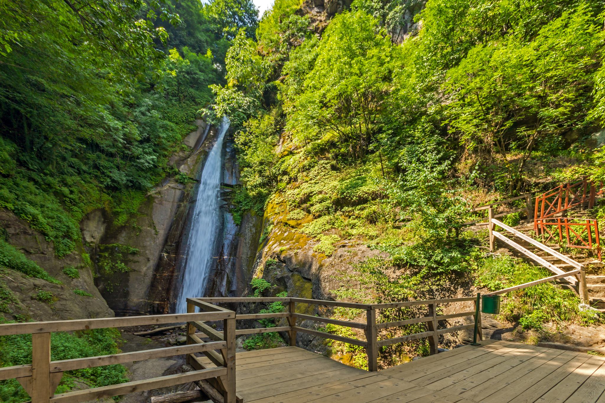 Smolare Waterfall