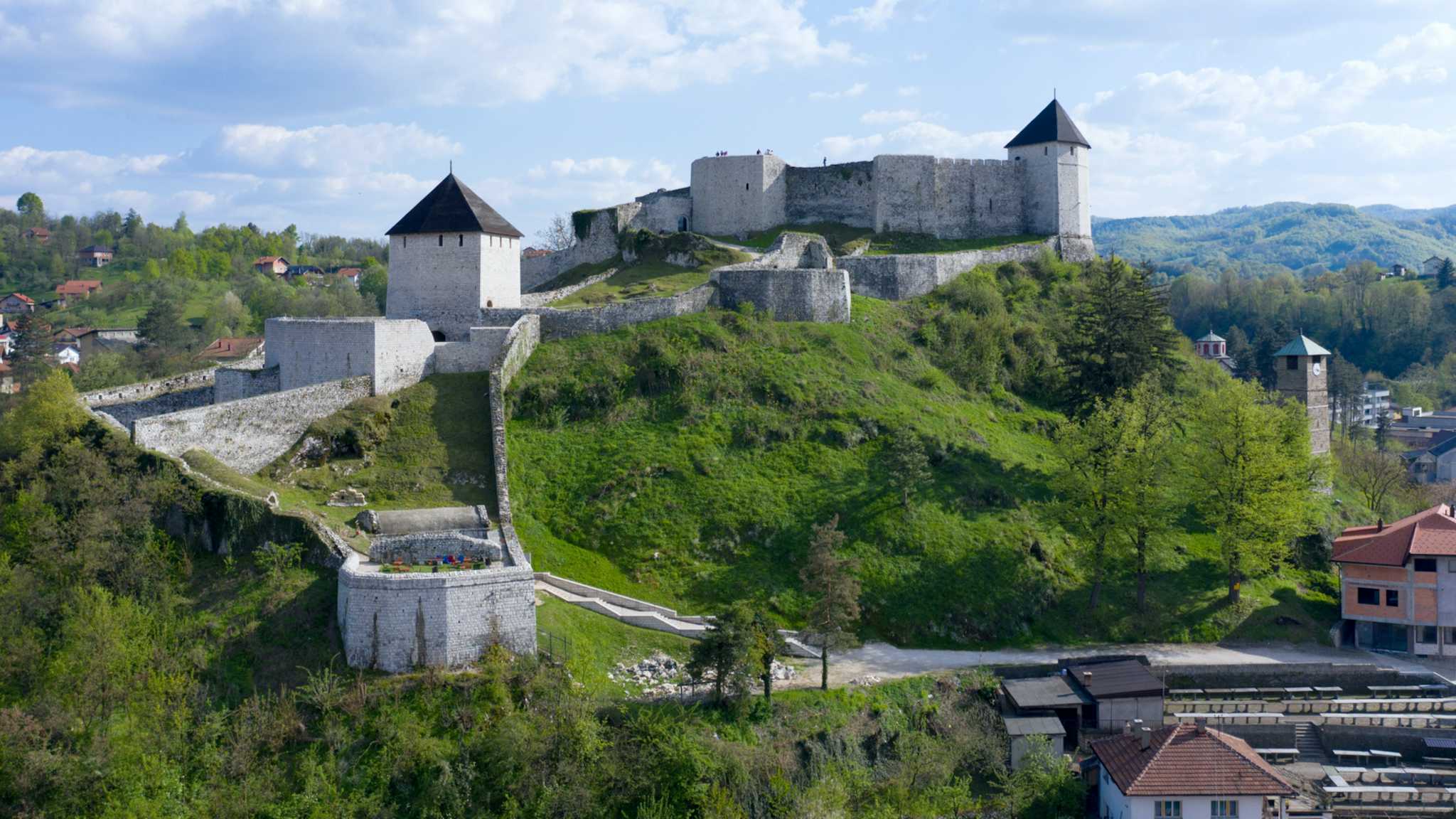 Tesanj Castle
