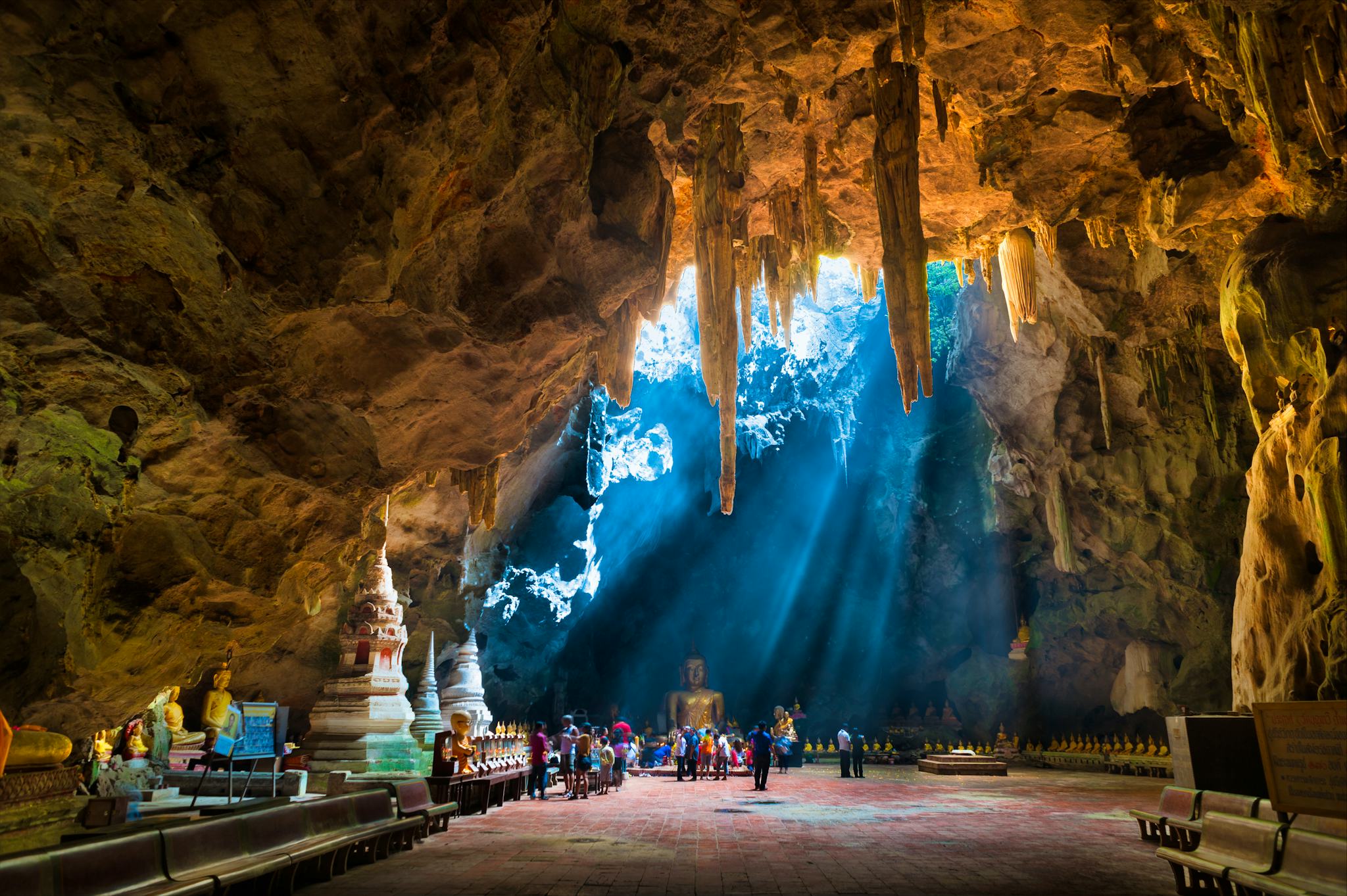 Tham Khao Luang Cave