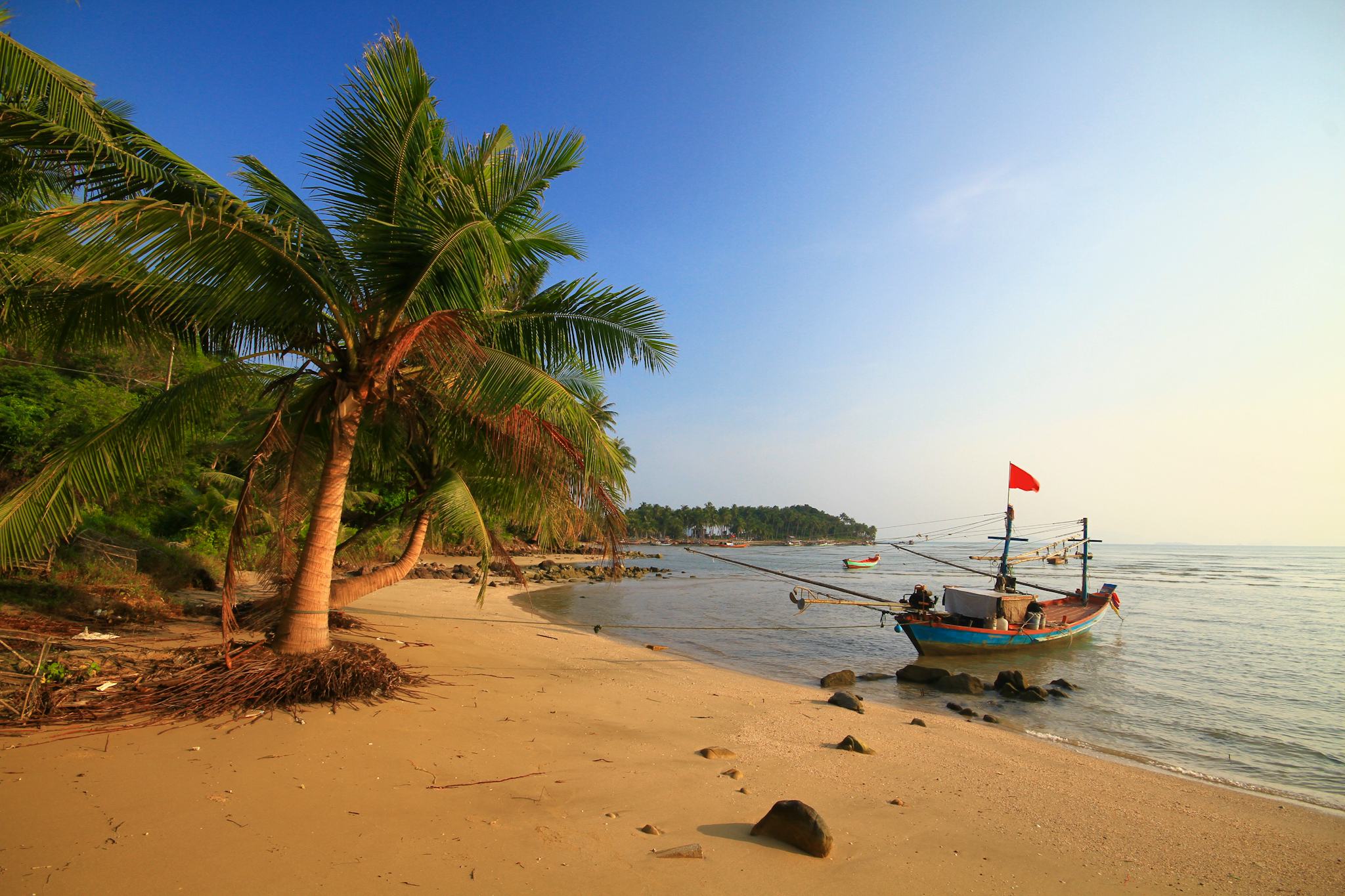 Thung Makham Noi Beach