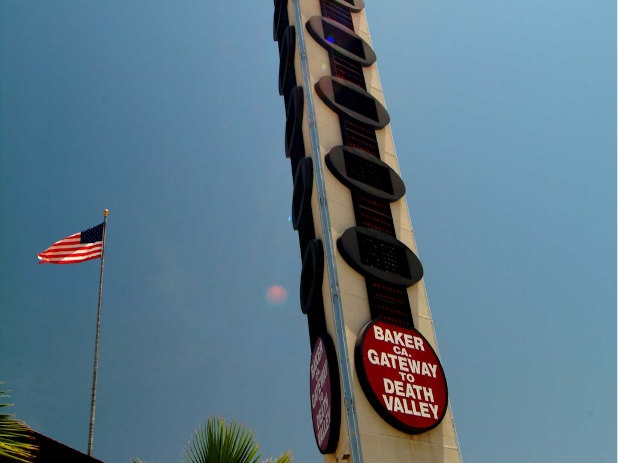 World's Tallest Thermometer