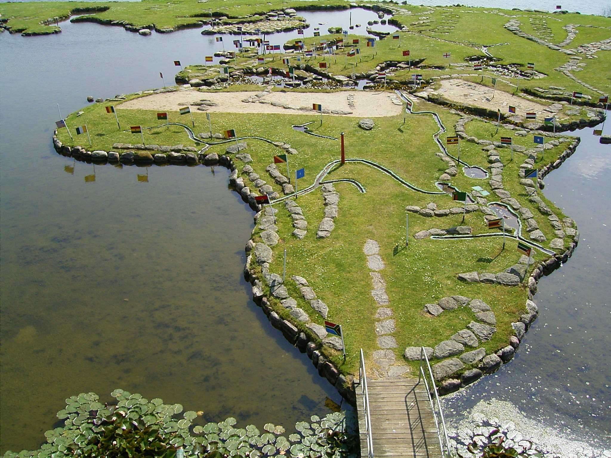 World Map at Lake Klejtrup