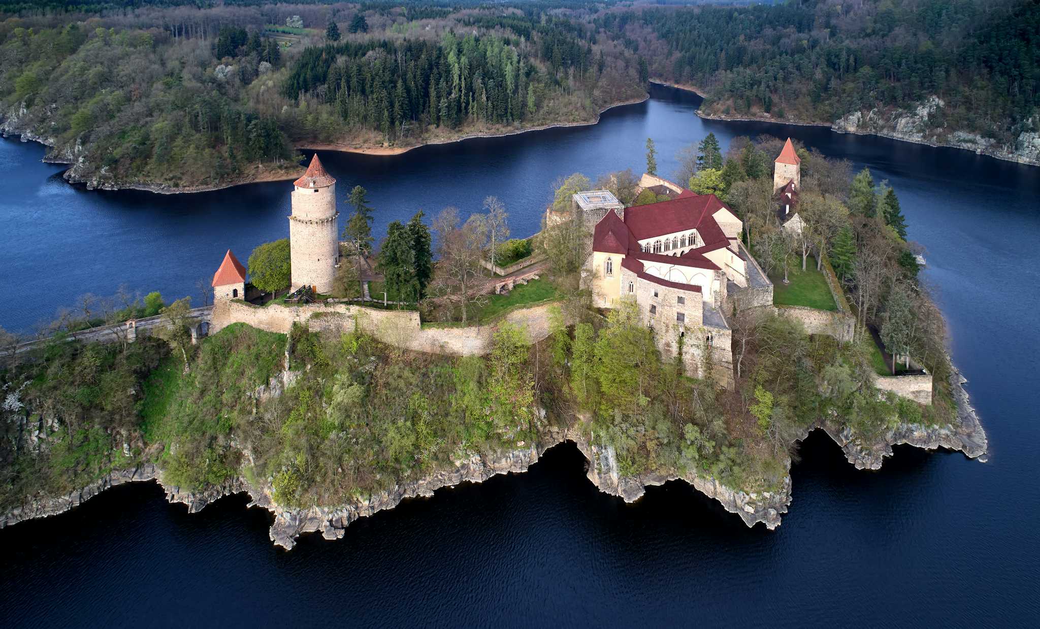 Zvikov castle